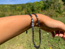 Charger l'image dans la galerie, Perles en hématite forme étoile entre 4 et 10mm