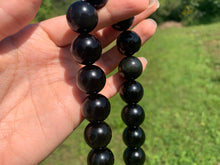 Charger l'image dans la galerie, Perles en obsidienne oeil céleste (arc-en-ciel) entre 6 et 20mm