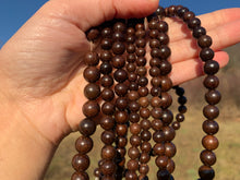 Charger l'image dans la galerie, Perles en ébène entre 6 et 10mm