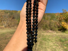 Charger l'image dans la galerie, Perles en obsidienne oeil céleste (arc-en-ciel), forme diamant entre 6 et 12mm