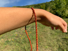 Charger l'image dans la galerie, Perles en jaspe rouge entre 4 et 10mm JRD