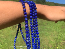 Charger l'image dans la galerie, Perles en lapis-lazuli entre 6 et 10mm LQ