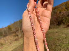 Charger l'image dans la galerie, Perles en rhodochrosite, forme carré