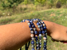 Charger l'image dans la galerie, Perles en sodalite entre 6 et 8mm ST