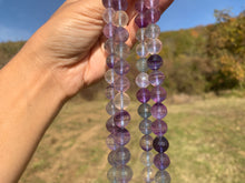 Charger l'image dans la galerie, Perles en fluorite / fluorine facettée entre 6 et 10mm