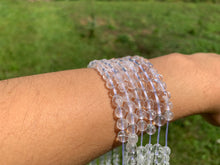 Charger l'image dans la galerie, Perles en cristal de roche très inclus entre 4 et 10mm