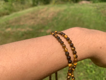 Charger l'image dans la galerie, Perles en oeil de tigre entre 2 et 14mm OTD