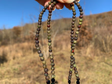 Charger l'image dans la galerie, Perles en jaspe sang de dragon entre 4 et 12mm