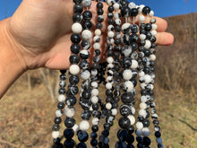Charger l'image dans la galerie, Perles en jaspe zebré noir entre 4 et 12mm