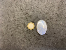Charger l'image dans la galerie, VENDU Labradorite blanche d'Afrique 32