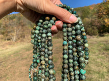 Charger l'image dans la galerie, Perles en turquoise africaine entre 4 et 12mm