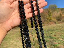 Charger l'image dans la galerie, Perles en obsidienne oeil céleste (arc-en-ciel), forme diamant entre 6 et 12mm