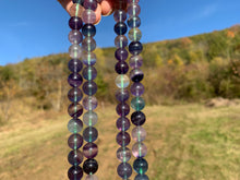 Charger l'image dans la galerie, Perles en fluorite / fluorine entre 8 et 10mm