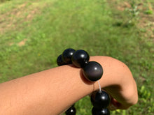 Charger l'image dans la galerie, Perles en obsidienne oeil céleste (arc-en-ciel) entre 6 et 20mm