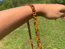 Charger l'image dans la galerie, Perles en oeil de tigre entre 2 et 14mm OTT