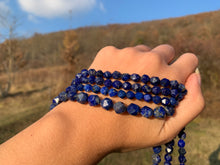 Charger l'image dans la galerie, Perles en lapis-lazuli, forme diamant entre 6 et 10mm