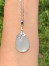 Charger l'image dans la galerie, Bélière papillon de taille moyenne (argentée, dorée, rosée)