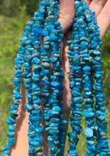 Charger l'image dans la galerie, Perles en apatite, forme chips