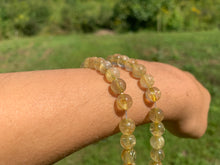 Charger l'image dans la galerie, Perles à inclusions de rutile entre 6 et 8mm QRT