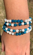 Charger l'image dans la galerie, Mala "Nouveau départ" en apatite bleue et howlite