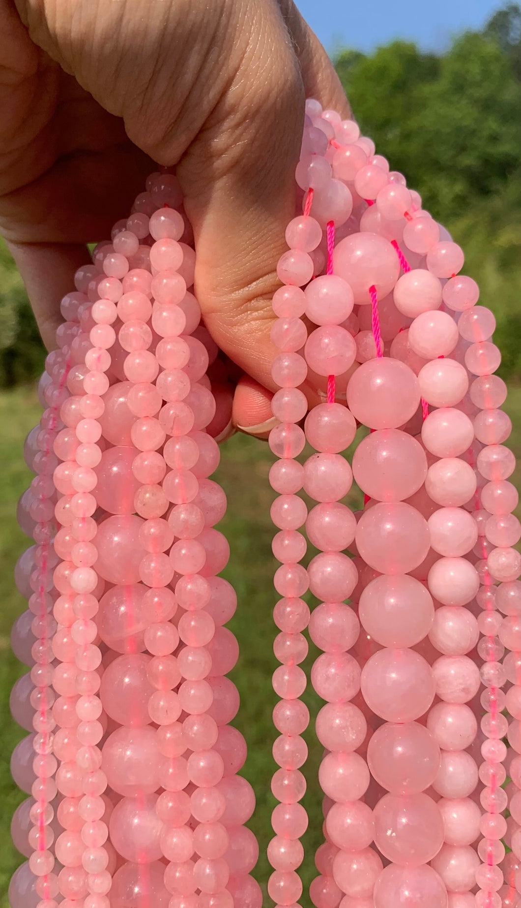 Perles en quartz rose non transparentes entre 4 et 12mm QRD