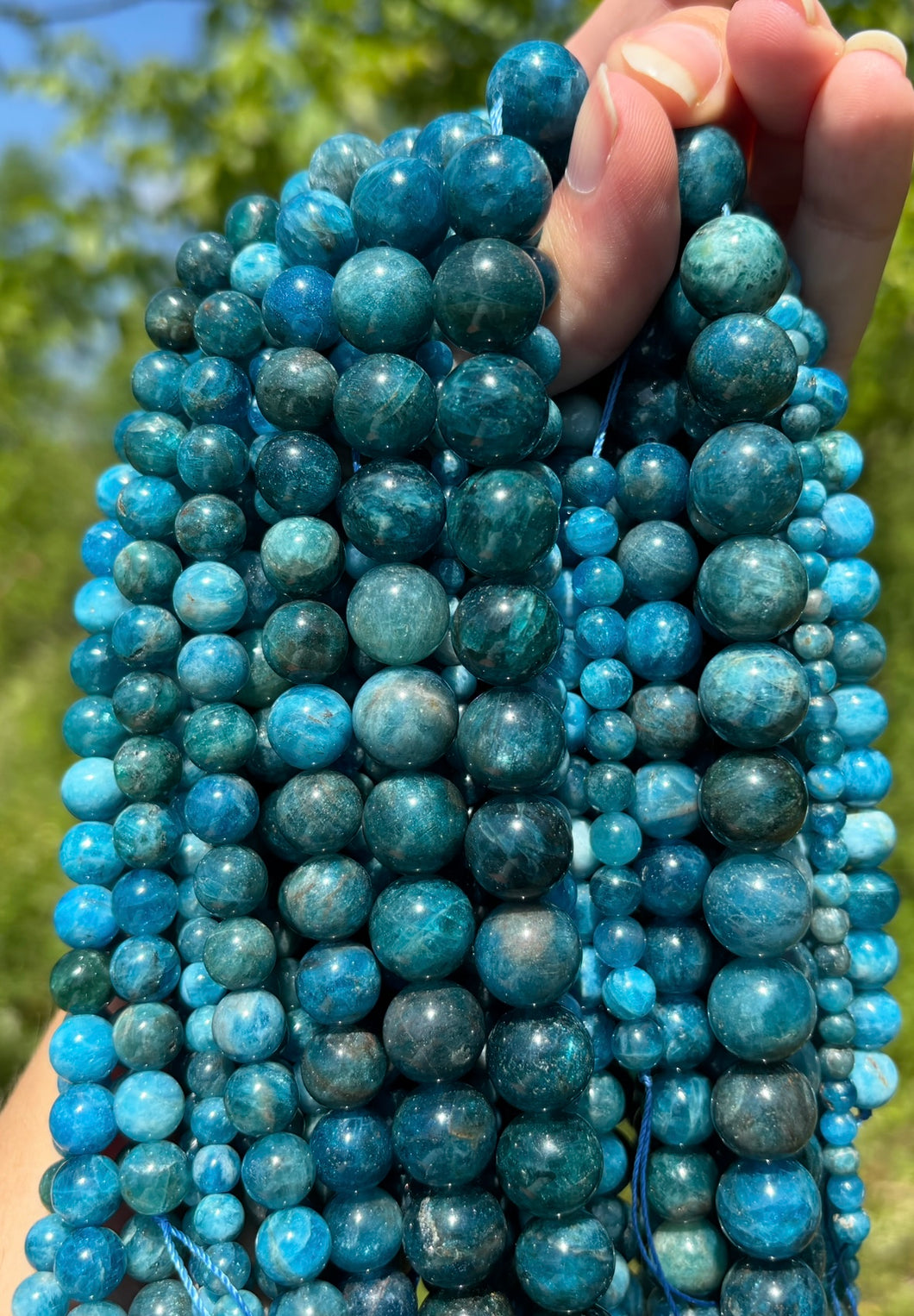 Perles en apatite entre 4 et 12mm ABD