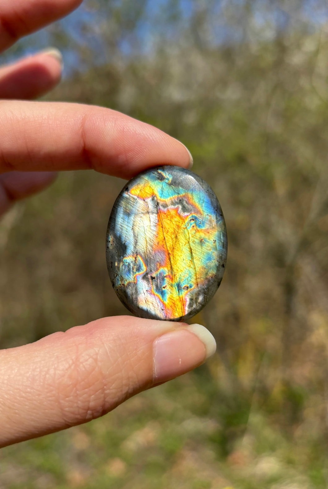 Labradorite 280