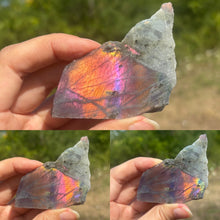 Charger l'image dans la galerie, Morceau en labradorite poli
