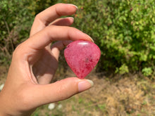 Charger l&#39;image dans la galerie, VENDU Rhodonite 23
