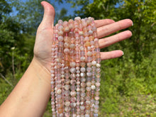 Charger l&#39;image dans la galerie, Perles en agate fleurie entre 6 et 10mm AFD
