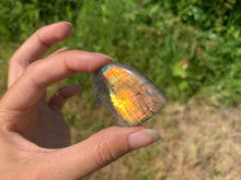 Charger l&#39;image dans la galerie, VENDU Labradorite 121
