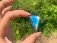 Charger l&#39;image dans la galerie, VENDU Labradorite 125
