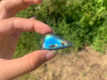 Charger l&#39;image dans la galerie, VENDU Labradorite 125
