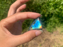 Charger l&#39;image dans la galerie, VENDU Labradorite 125
