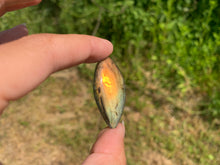Charger l&#39;image dans la galerie, VENDU Labradorite 131

