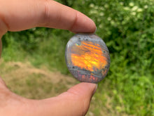 Charger l&#39;image dans la galerie, VENDU Labradorite 143

