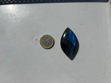 Charger l&#39;image dans la galerie, Labradorite 323
