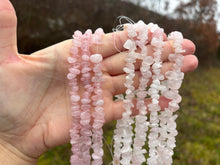 Charger l'image dans la galerie, Perles en quartz rose, forme chips
