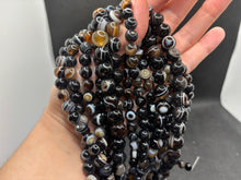 Charger l&#39;image dans la galerie, Perles en agate rubanée entre 8 et 10mm
