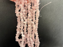 Charger l'image dans la galerie, Perles en quartz rose, forme chips
