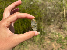 Charger l'image dans la galerie, VENDU Quartz rutile 3
