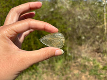 Charger l'image dans la galerie, VENDU Quartz rutile 7
