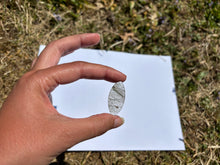 Charger l&#39;image dans la galerie, Quartz à Actinolite 3
