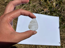 Charger l&#39;image dans la galerie, Quartz à Actinolite 6
