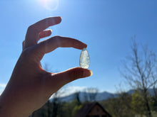 Charger l&#39;image dans la galerie, Quartz à Actinolite 7
