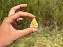 Charger l&#39;image dans la galerie, VENDU Calcite jaune 12
