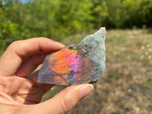Charger l'image dans la galerie, Morceau en labradorite poli
