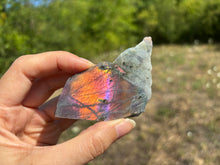 Charger l'image dans la galerie, Morceau en labradorite poli
