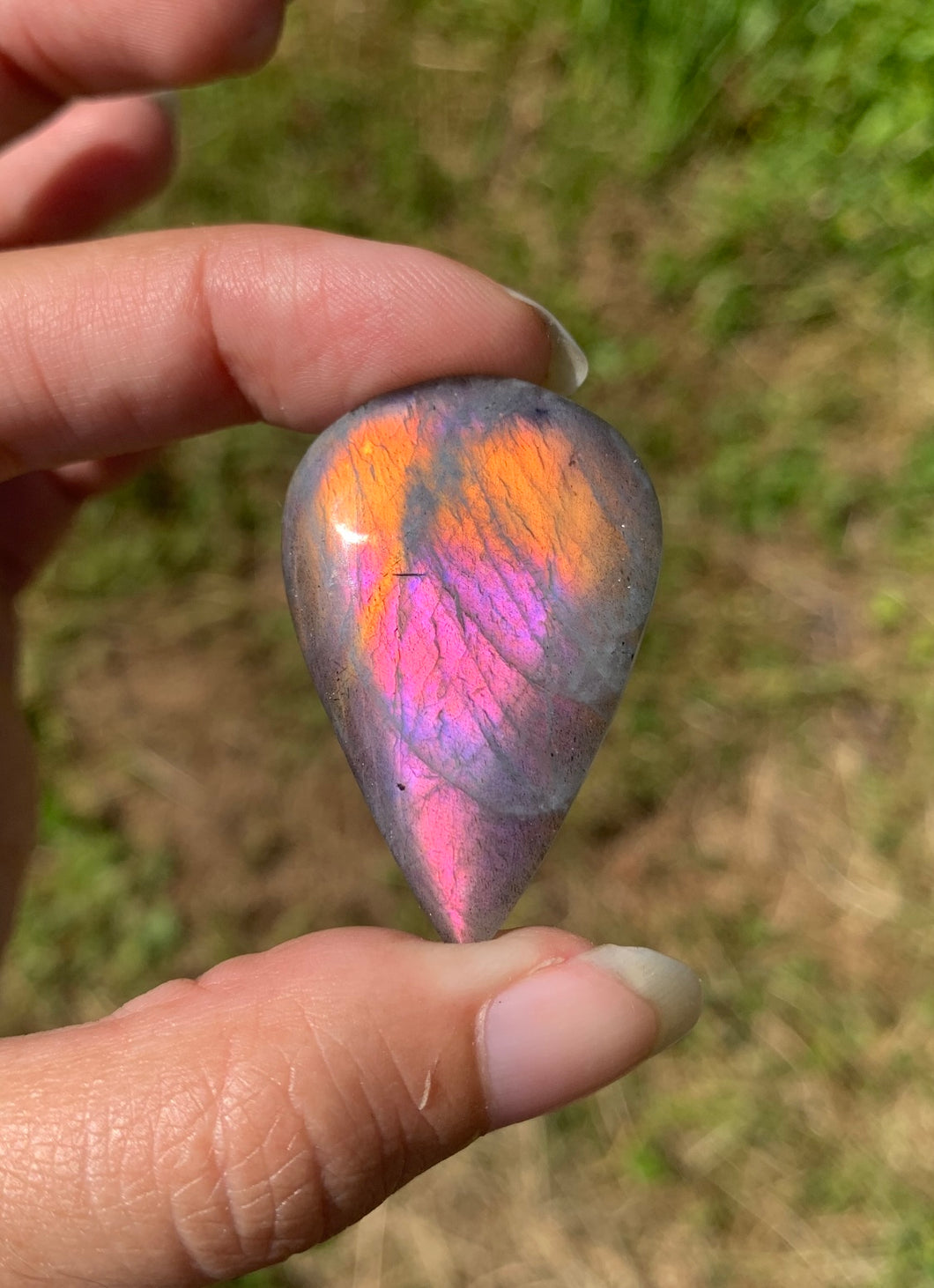 VENDU Labradorite 118