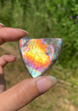Charger l&#39;image dans la galerie, VENDU Labradorite 172
